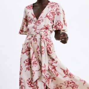 BRAND NEW ZARA linen floral dress with pockets
